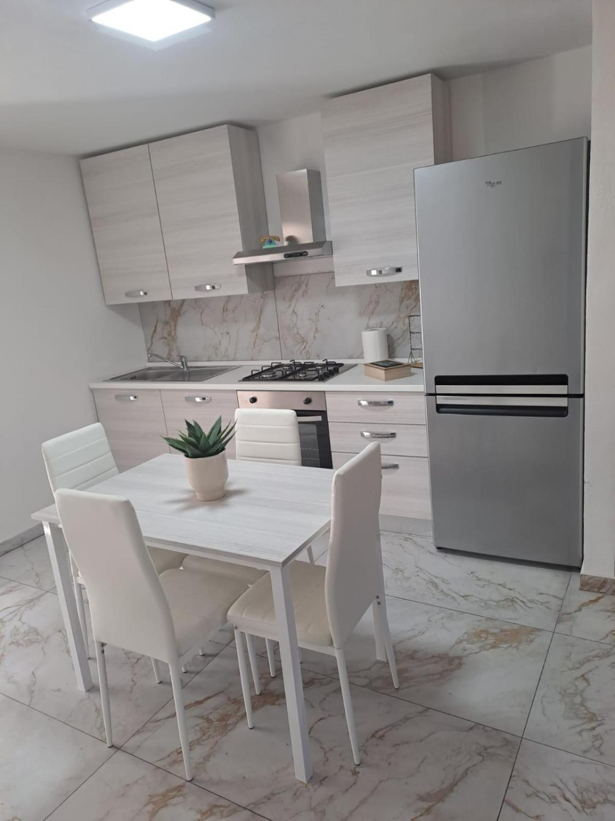 Lake House Canzo 외부 사진